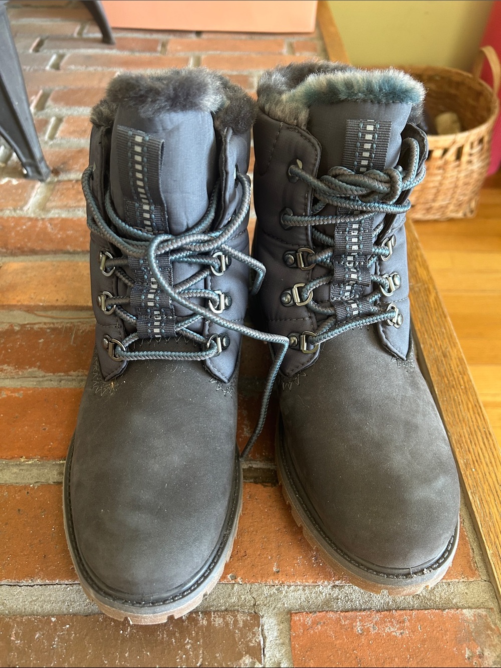 Timberland Grey Fur-Trim Lace-Up Winter Boots